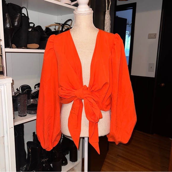 DONATED Lathern Sleeve Knot Front Crop - XXL - Orange - Picture 3 of 8